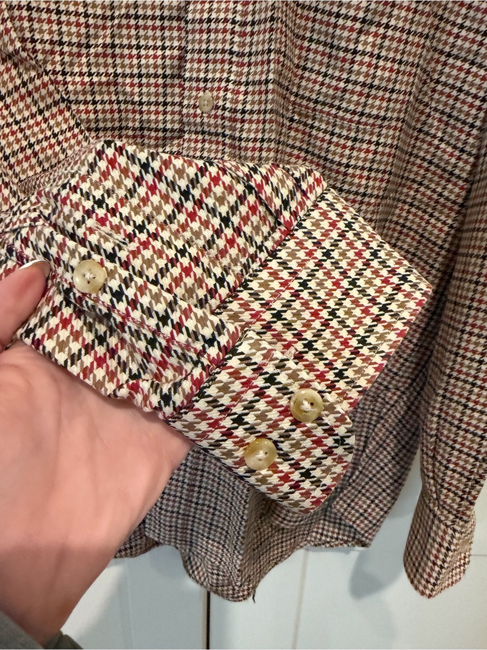 Burberry Vintage Checked Houndstooth Button-Up Shirt Sz Large EUC Preppy Luxury - Picture 6 of 11